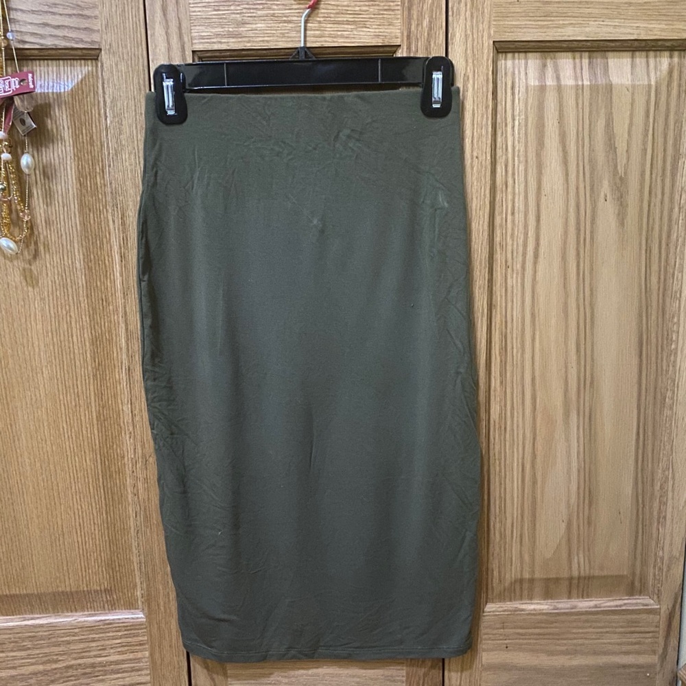 Dark green high rise skirt